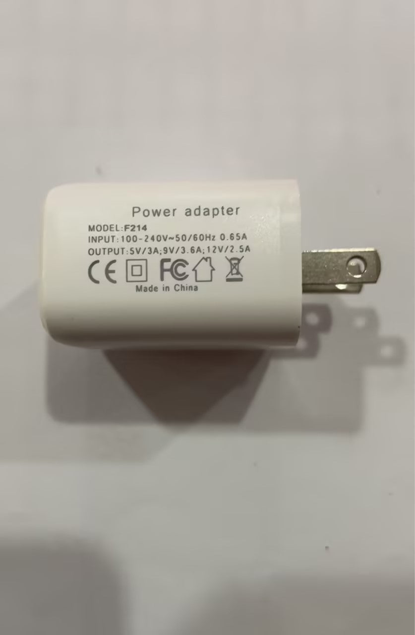 Cool G shaped LED lamp with wireless charger and time combo
